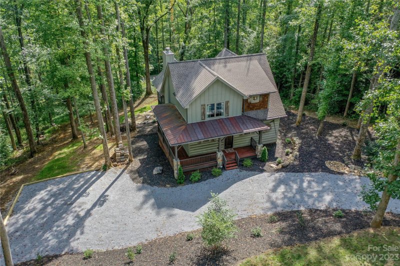 Property image 3 at 188 Catawba Drive, Marion, NC 28752