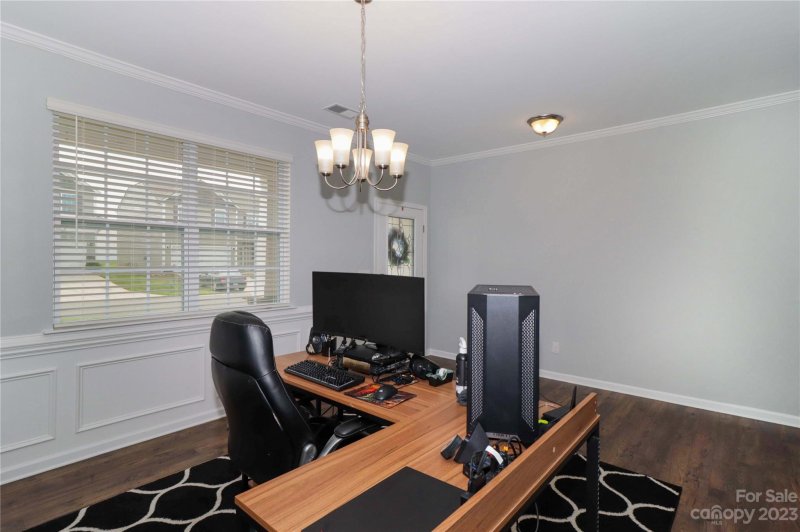 Property image 4 at 1633 Savory Lane, Charlotte, NC 28216