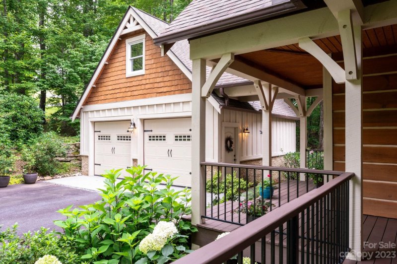 Property image 3 at 359 Thunder Mountain Road, Hendersonville, NC 28792