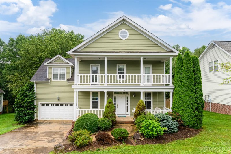 132 Carolina Bluebird Loop