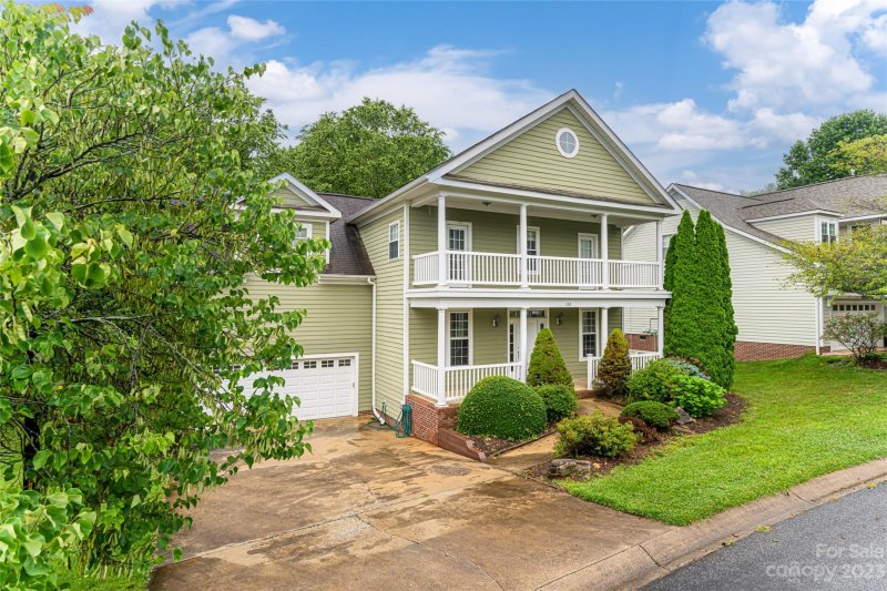 Property image 2 at 132 Carolina Bluebird Loop, Arden, NC 28704