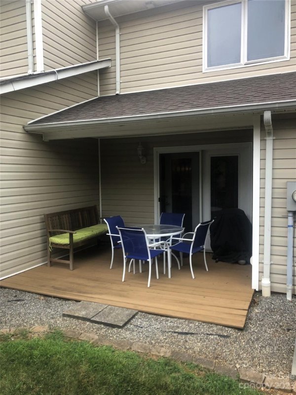 Property image 4 at 3253 White Oak Court, Claremont, NC 28610