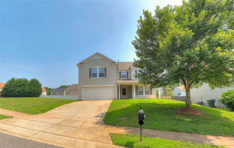 Property image 3 at 3442 Pikes Peak Drive, Gastonia, NC 28052