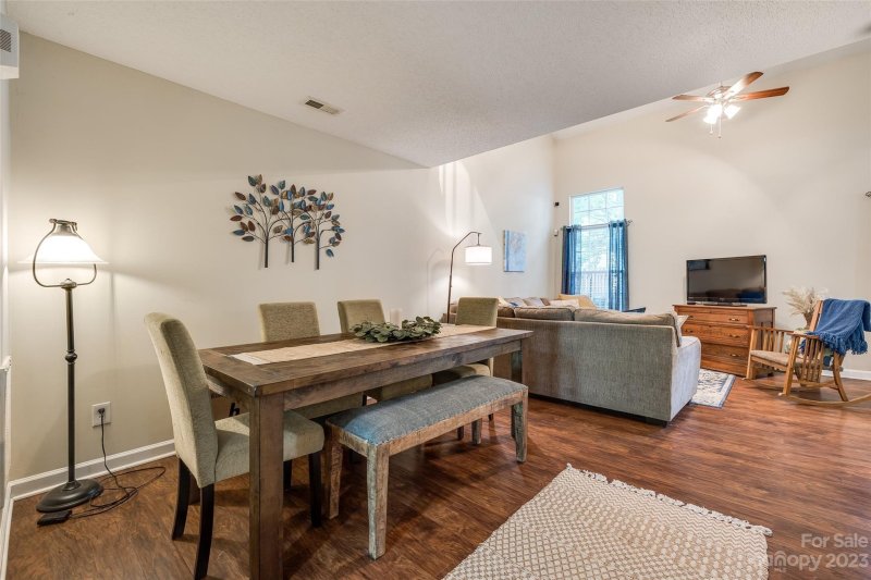 Property image 5 at 408 Oak Crest Drive, Clover, SC 29710