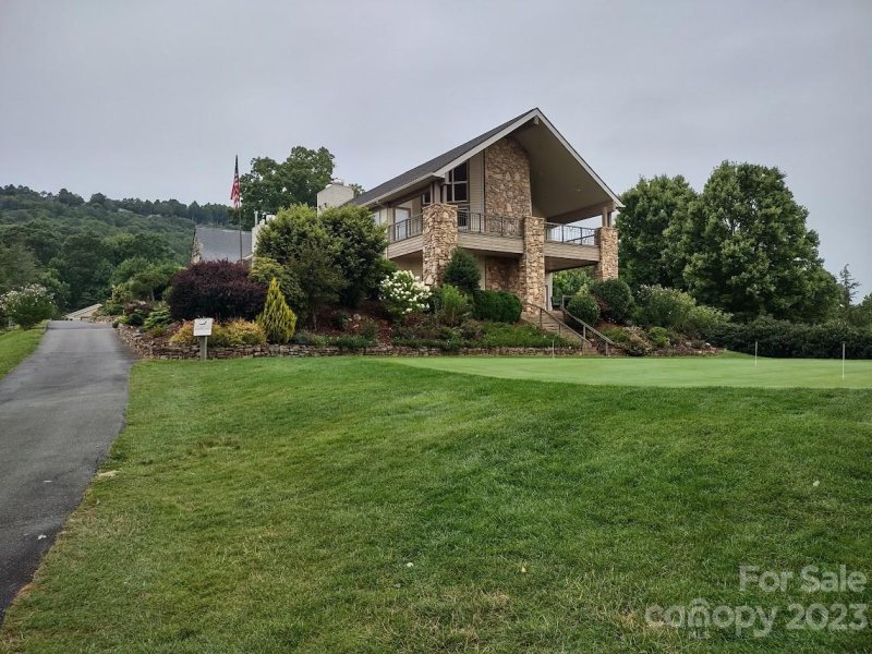 Property image 4 at 70 Wedge Loop Court, Mills River, NC 28759