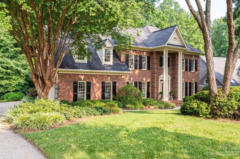 Property image 2 at 3707 Radbourne Boulevard, Charlotte, NC 28269