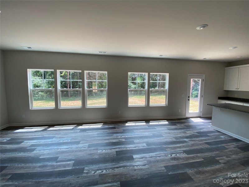 Property image 4 at 134 Continental Drive, Mooresville, NC 28117