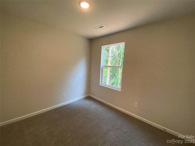 Property image 5 at 134 Continental Drive, Mooresville, NC 28117