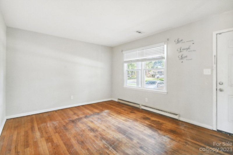 Property image 2 at 1105 Pondella Drive, Charlotte, NC 28213