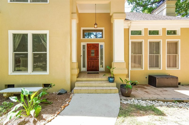 Property image 3 at 15011 Majestic Oak Drive, Charlotte, NC 28278