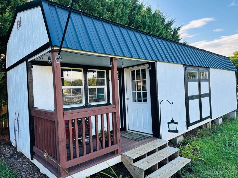 Property image 2 at 4205 Four Winds Court, Concord, NC 28027