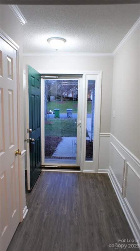 Property image 2 at 423 Long Creek Parkway, Charlotte, NC 28214