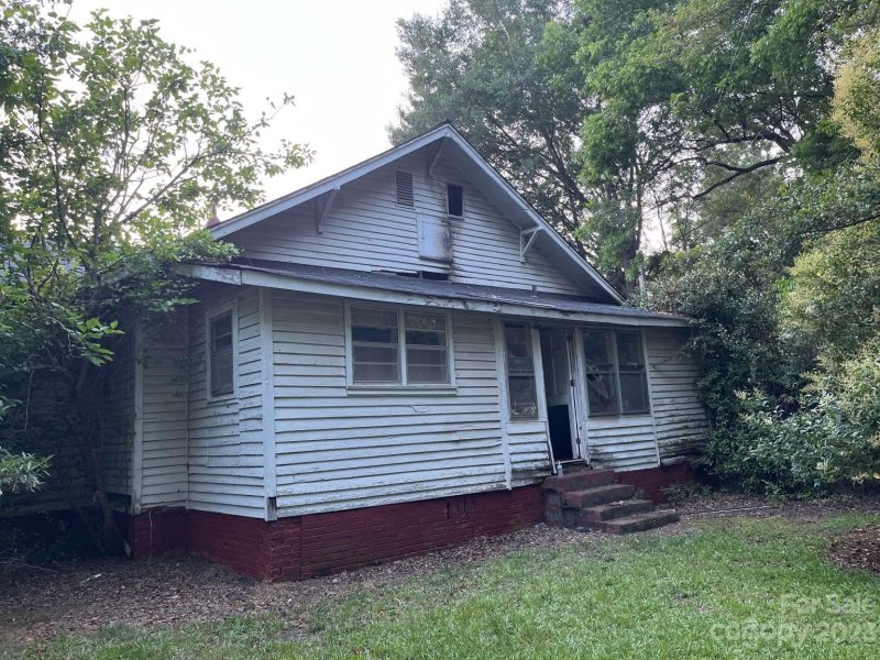 Property image 3 at 251 Beaver Street, Forest City, NC 28043