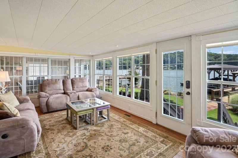 Property image 5 at 932 Pinehaven Drive, New London, NC 28127