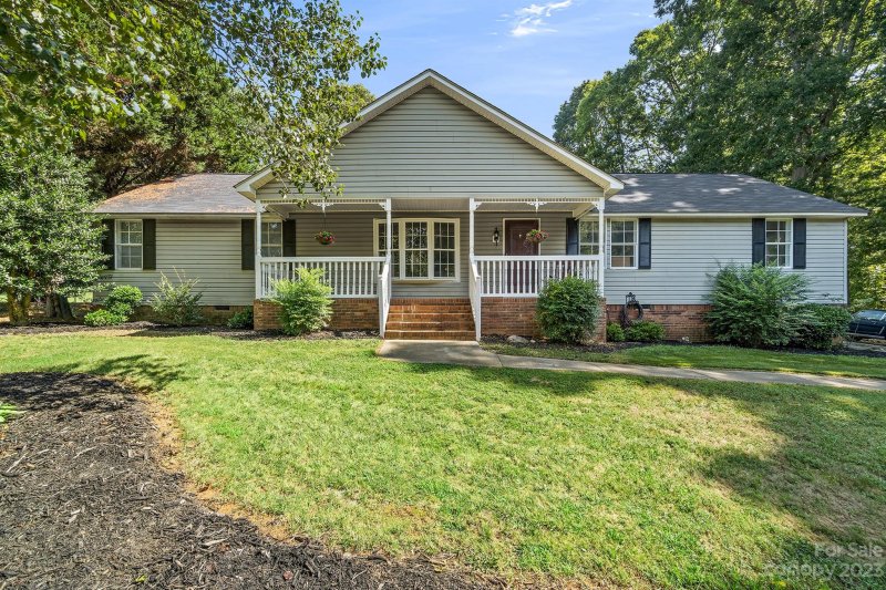 181 Hickory Creek Drive