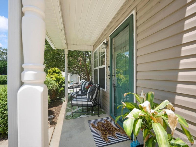 Property image 5 at 217 Wiltshire Circle, Fletcher, NC 28732