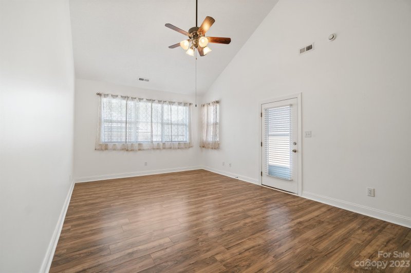 Property image 4 at 6298 Pansy Trail, Denver, NC 28037