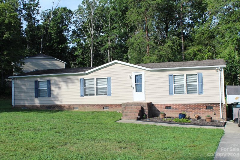 Property image 3 at 101 Dutchess Drive, Kings Mountain, NC 28086