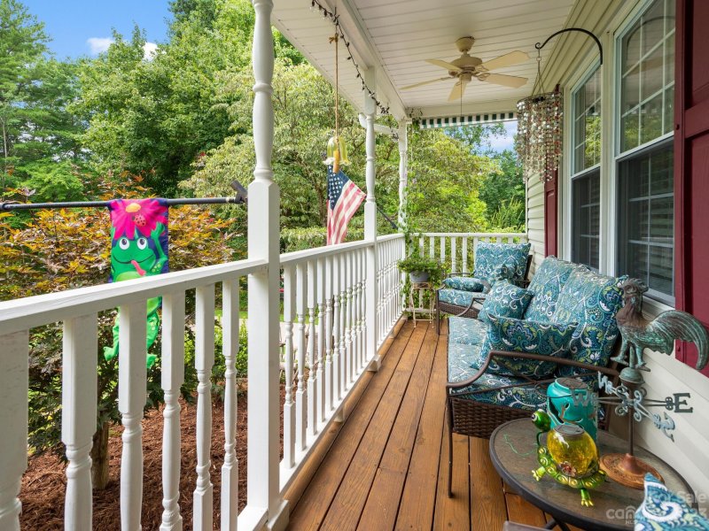 Property image 4 at 113 Apple Blossom Drive, Morganton, NC 28655