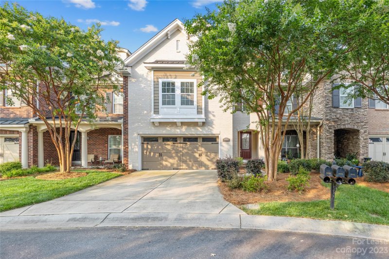 16416 Hawfield Woods Lane