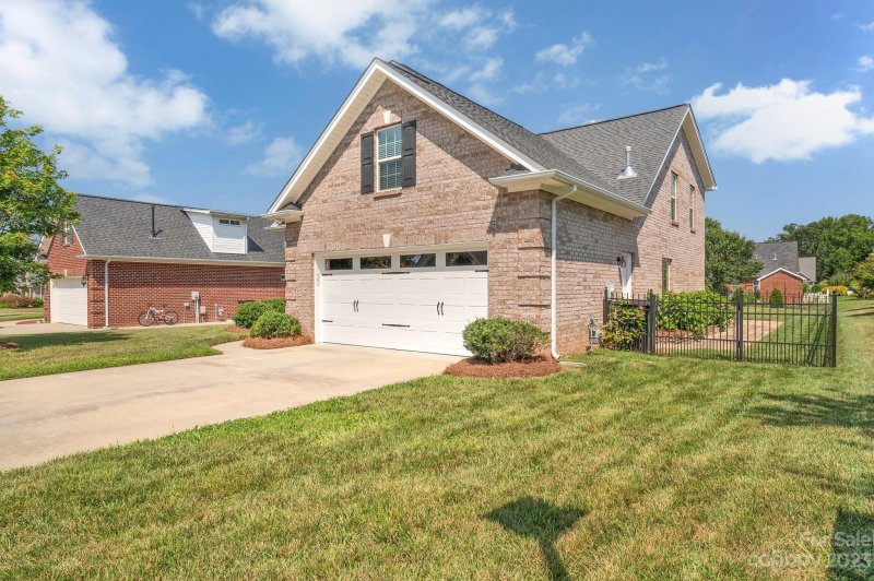 Property image 3 at 4403 Zee Court, Monroe, NC 28110