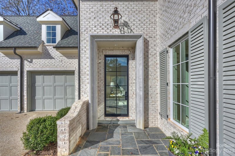 Property image 4 at 5329 Colony Road, Charlotte, NC 28226