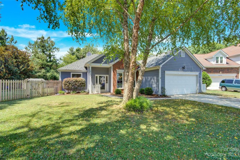 Property image 4 at 10102 Drew Court, Huntersville, NC 28078