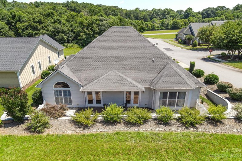 Property image 4 at 201 Henrys Glen Drive, Morganton, NC 28655