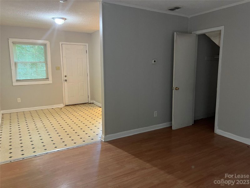 Property image 2 at 2012 Vinton Street, Charlotte, NC 28216
