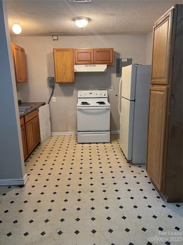 Property image 5 at 2012 Vinton Street, Charlotte, NC 28216