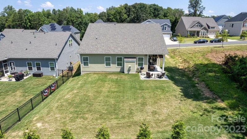 Property image 5 at 10221 Black Locust Lane, Charlotte, NC 28215