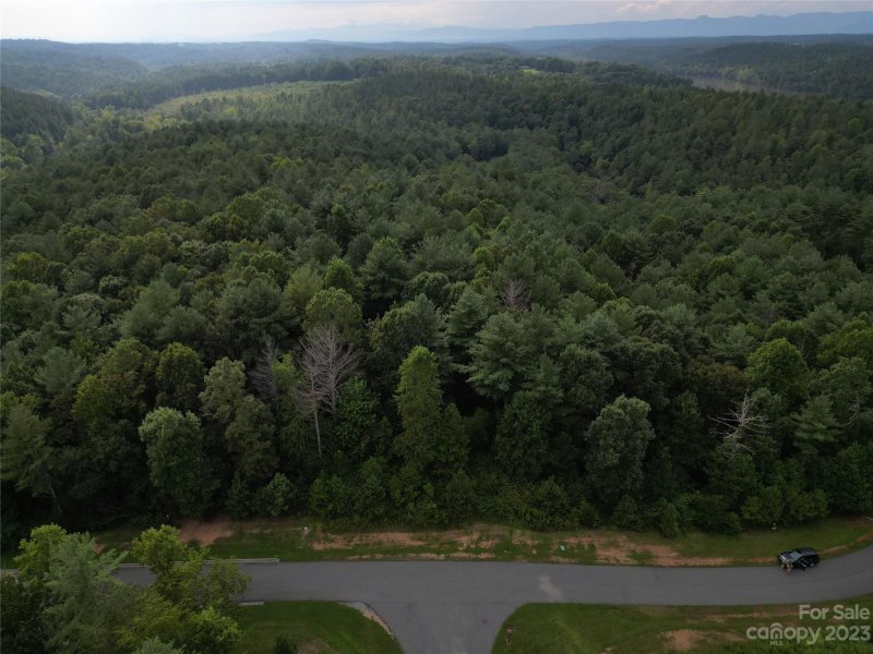 Property image 3 at 1119 Lakeside Way, Valdese, NC 28690