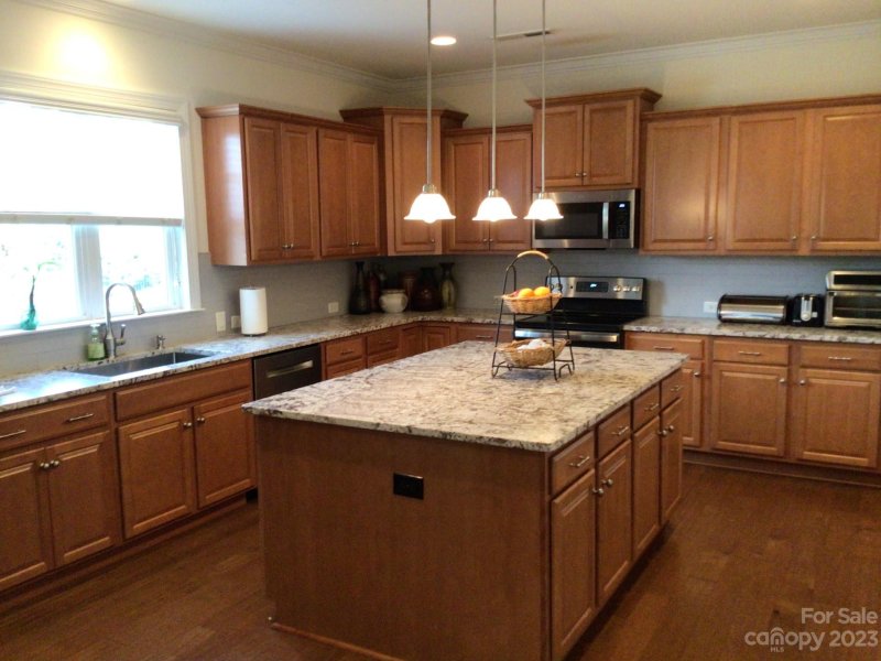 Property image 5 at 154 Northbridge Drive, Mooresville, NC 28115