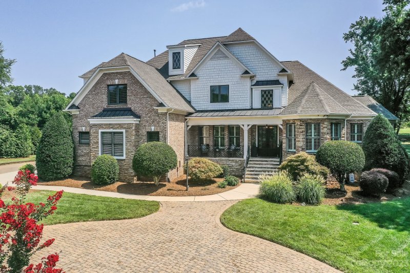 Property image 2 at 9004 Woodhall Lake Drive, Waxhaw, NC 28173