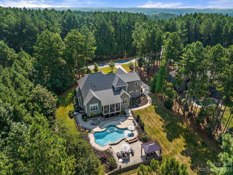 Property image 3 at 142 Emerald Creek Drive, Troutman, NC 28166