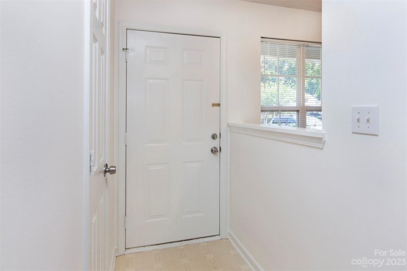 Property image 3 at 7522 Petrea Lane, Charlotte, NC 28227