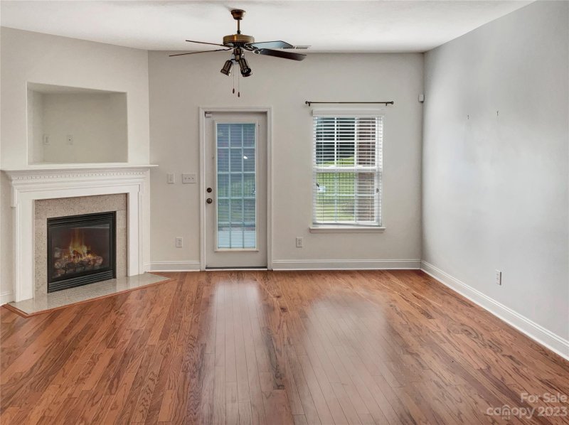 Property image 3 at 2444 Glyncastle Way, Gastonia, NC 28056