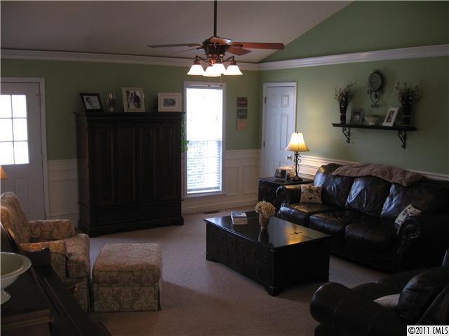 Property image 4 at 405 Delview Drive, Cherryville, NC 28021