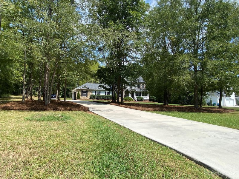 Property image 3 at 1845 Rock Hill Church Road, Matthews, NC 28104