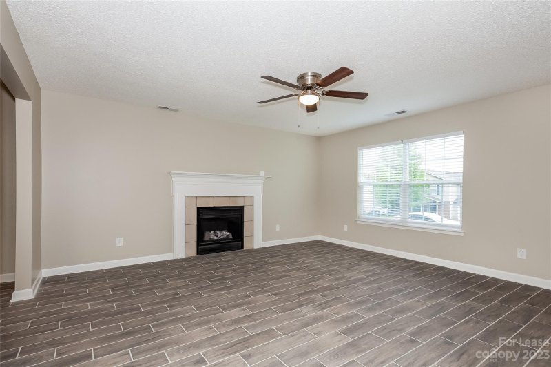 Property image 5 at 2212 Pleasant Dale Drive, Charlotte, NC 28214