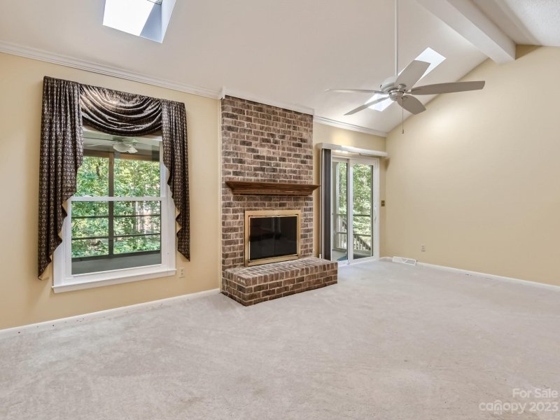 Property image 4 at 220 Pine Creek Drive, Charlotte, NC 28270