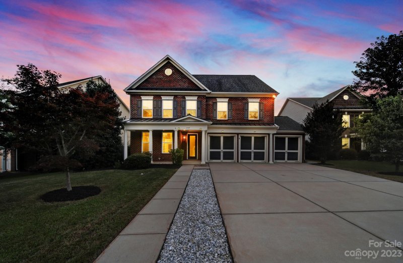 3359 Mandrake Court
