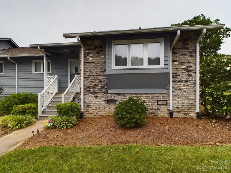 Property image 2 at 1001 Wellington Hills Circle, Salisbury, NC 28147