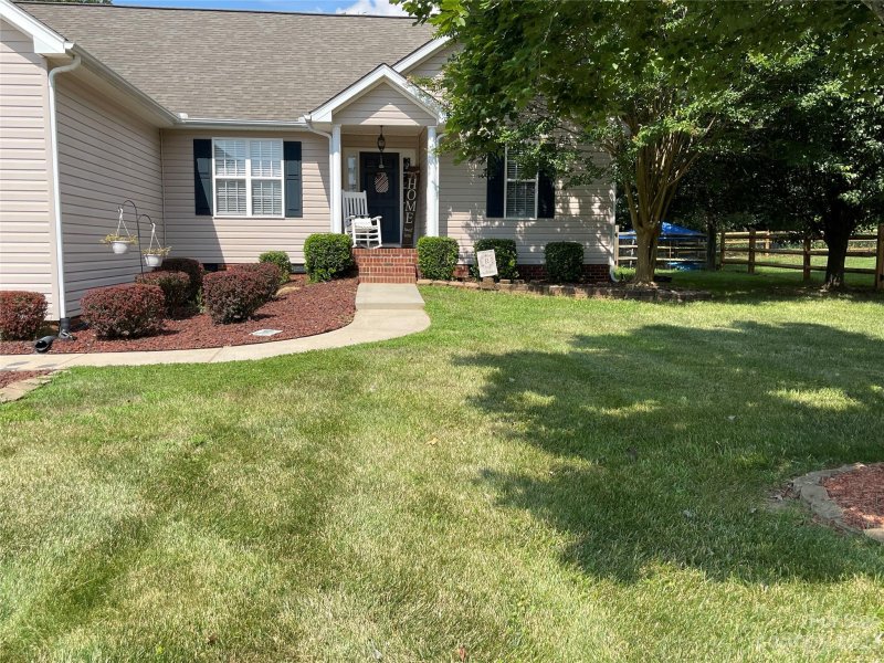 Property image 2 at 1250 Glory Court, Oakboro, NC 28129