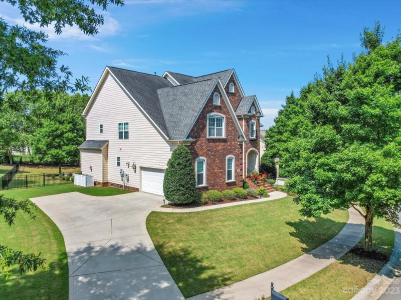 Property image 2 at 6420 Repose Lane, Huntersville, NC 28078