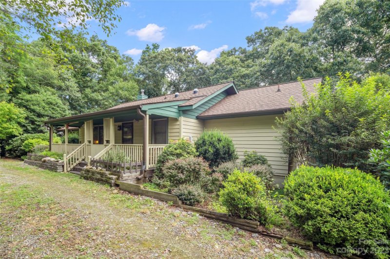 Property image 2 at 243 Pioneer Ridge Road, Canton, NC 28716