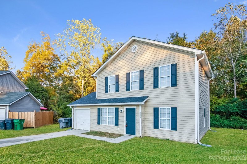 Property image 2 at 1004 Brianna Way, Charlotte, NC 28217