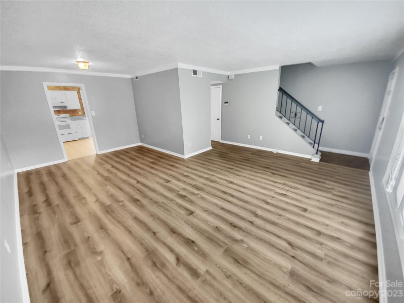 Property image 3 at 1517 Lansdale Drive, Charlotte, NC 28205