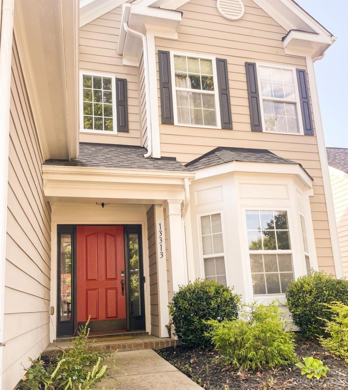 Property image 2 at 13313 Eastfield Village Lane, Charlotte, NC 28269