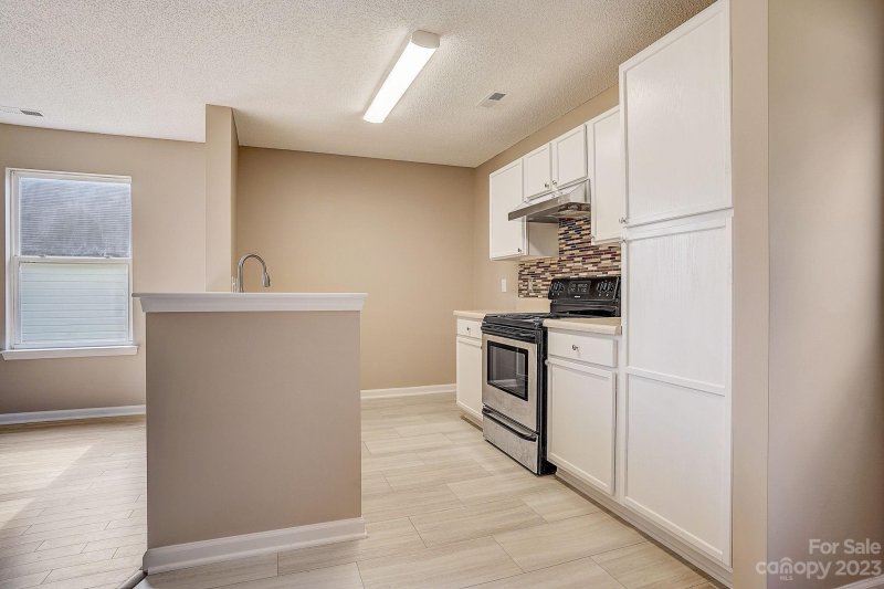 Property image 4 at 3614 Kiley Lane, Charlotte, NC 28216